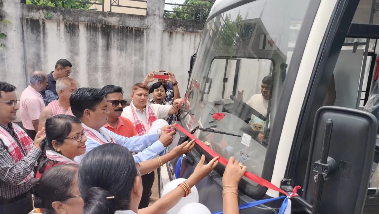 GMC Enhances Cleanliness Drive with 3 New Water Sprinkler Vehicles